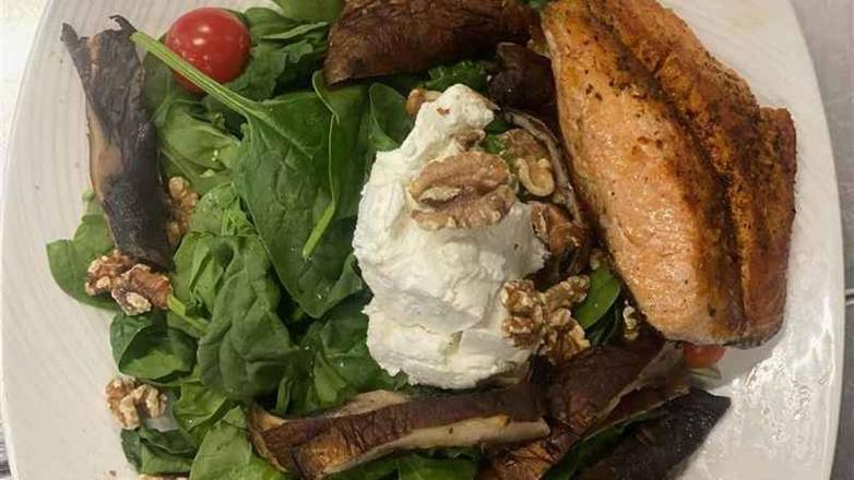 GF - Portobello Salmon Salad