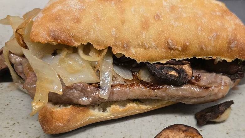 Steak Melt Sandwich (7 oz)