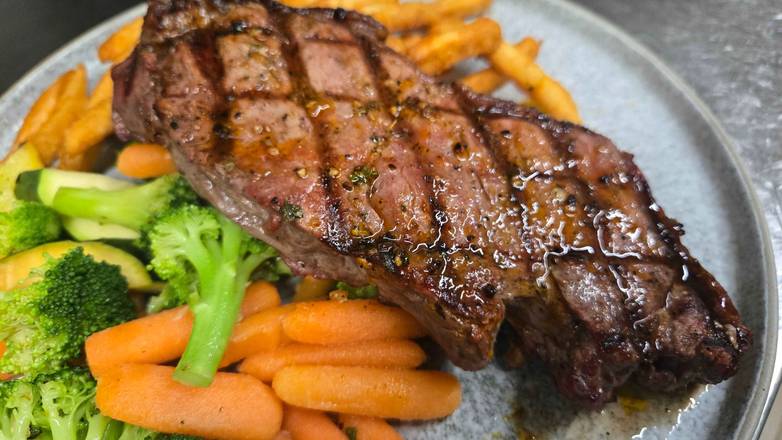 10oz Grilled Steak & Frites