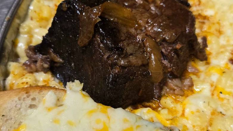Braised Beef Short Rib Mac and Cheese