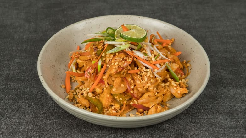 Chicken and Shrimp Pad Thai
