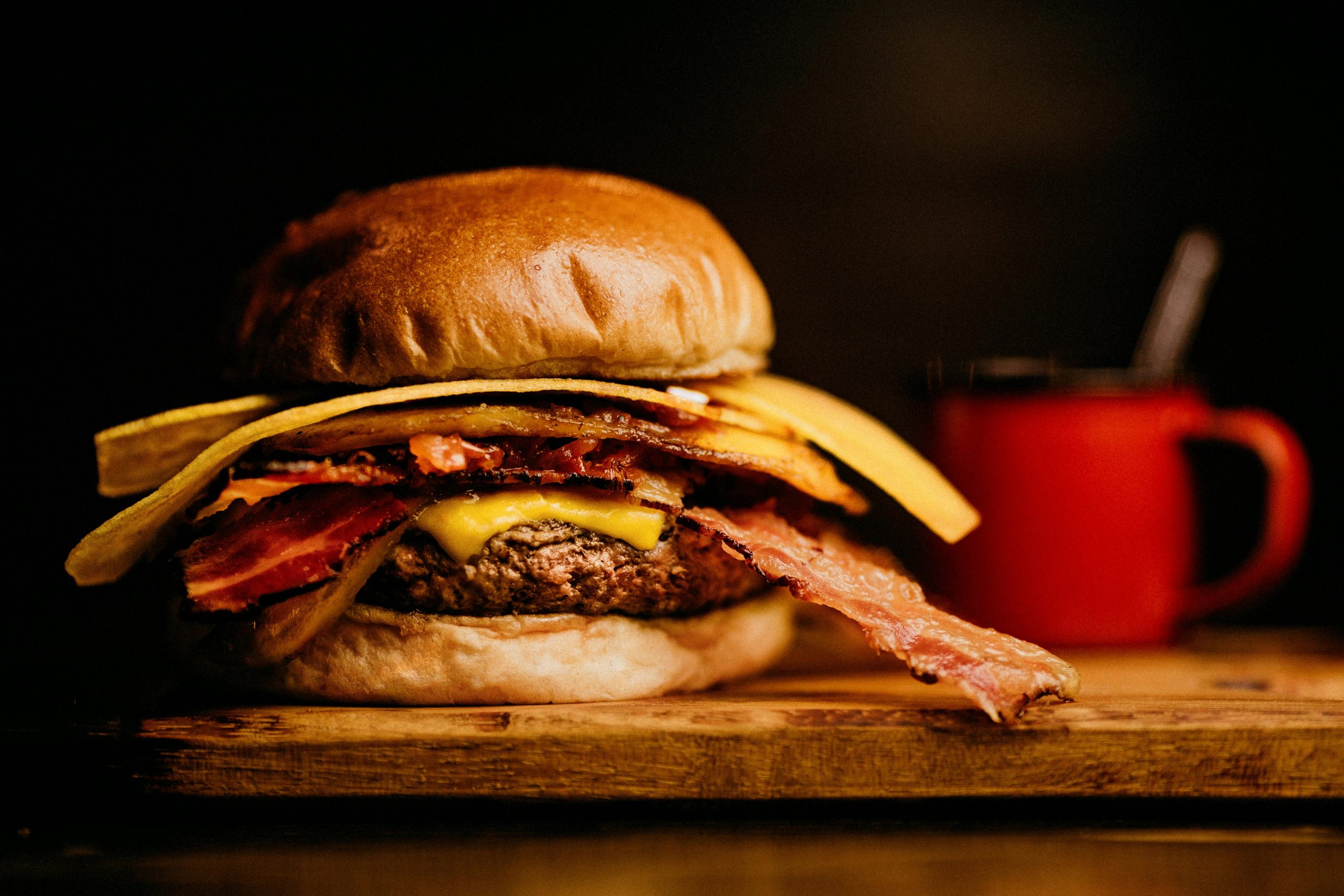 Chuck Classic Burger