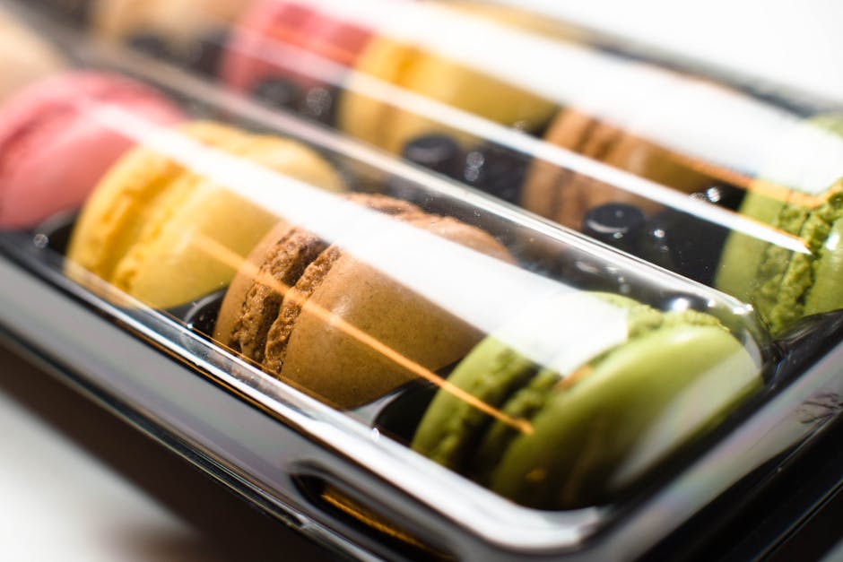 Macaron Box (6pc)