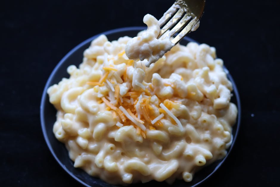 MAC & CHEESE